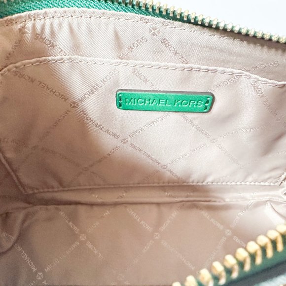 MICHAEL KORS JET SET TRAVEL SMALL CROSSBODY BAG WITH TECH PALMETTO GREEN - Picture 9 of 12